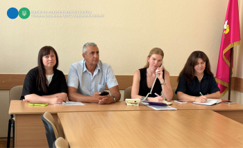 Під час «гарячої лінії» підприємцям роз`яснили особливості оподаткування та подання звітності